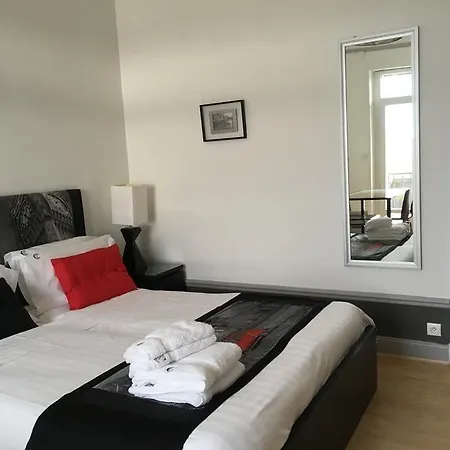 Cote Chic Apartment *