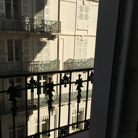 Cote Chic Apartment *